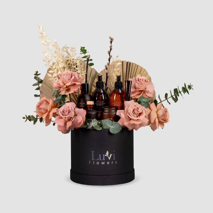  M&S Calm Hamper with Cappuccino Roses. 