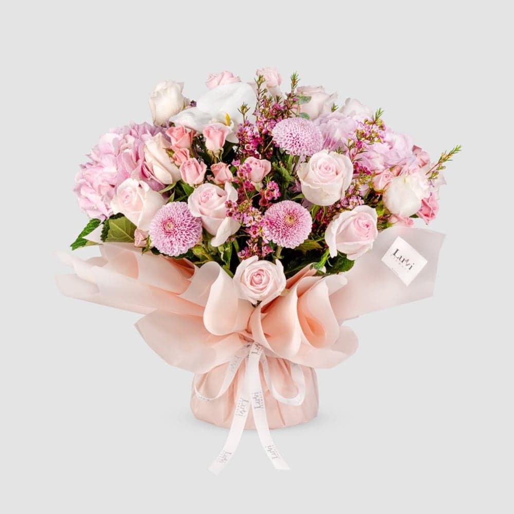  تنسيق زهور جريئة بأوركيد وكوبية وورود. thumbnail