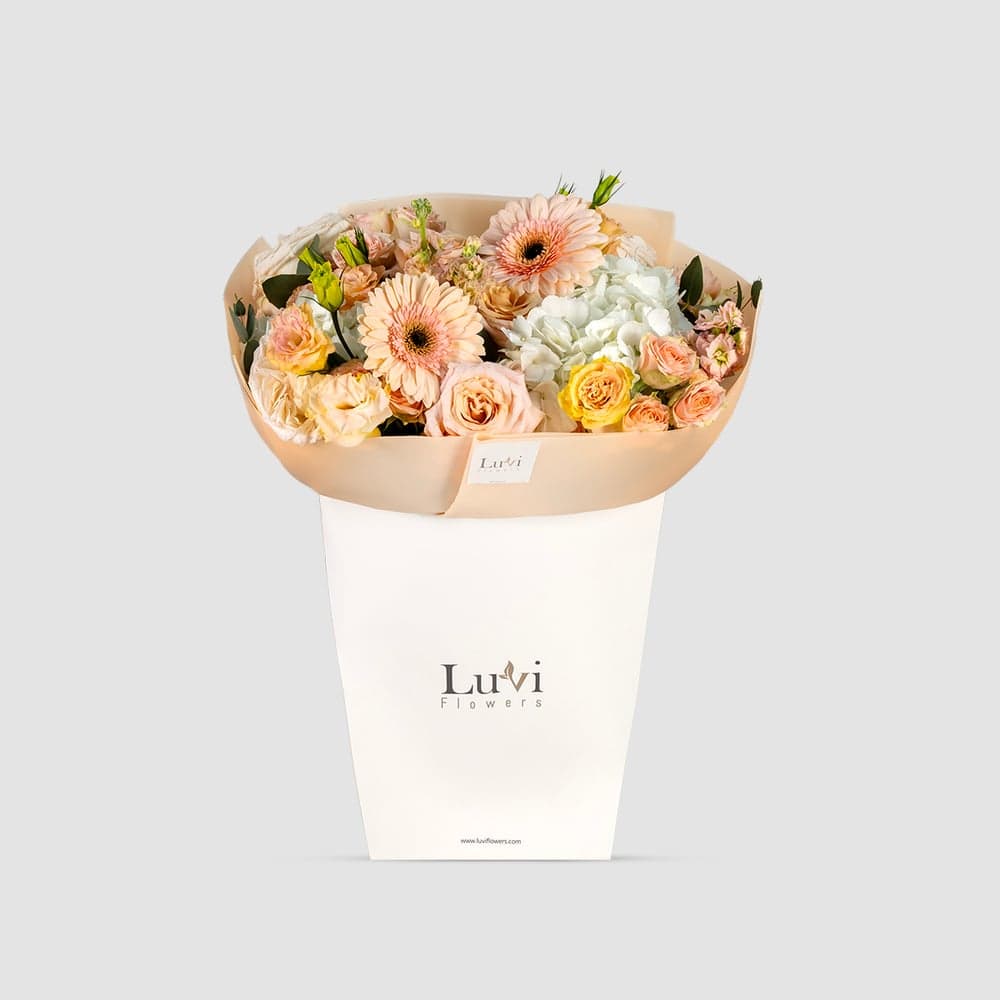 Peach Perfect bouquet elegantly presented in a Luviflowers soft-hued gift bag	 thumbnail